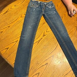 MEK DNM a well traveled denim company